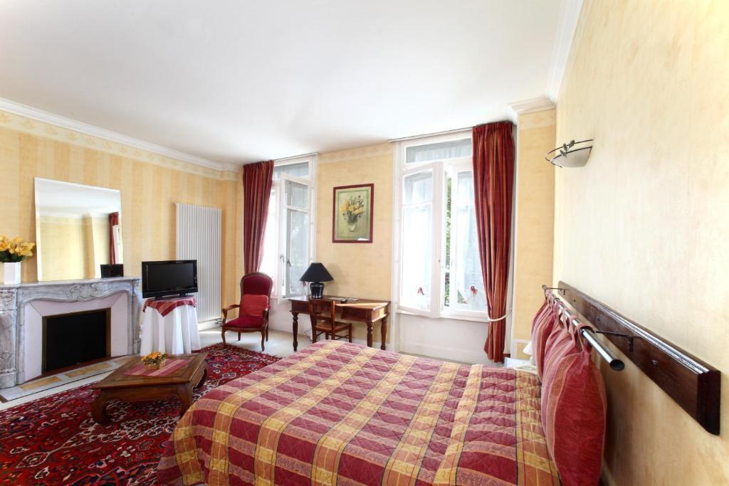 Hotel De Paris Charleville-Mézières 객실 사진